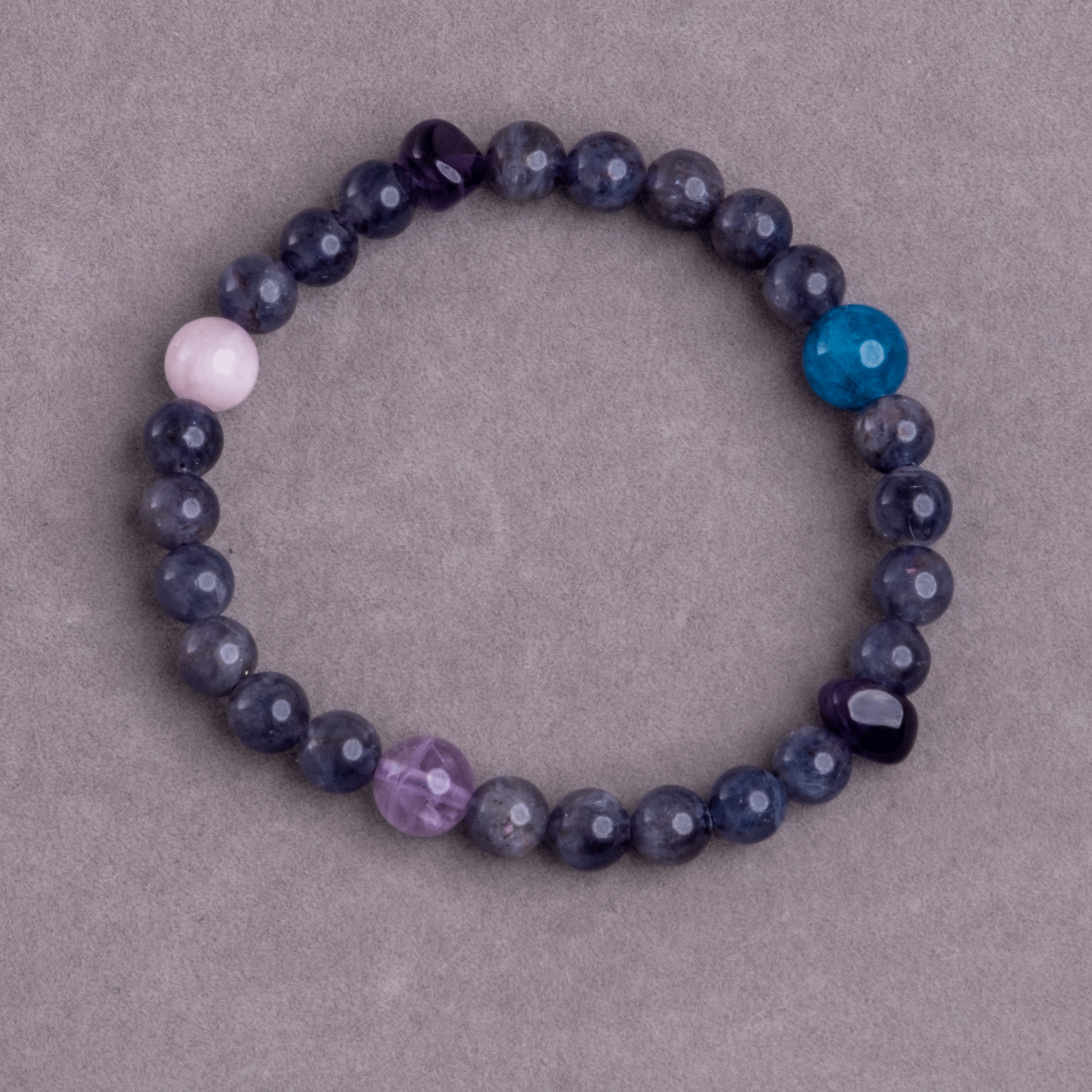 Cordierite Bracelet - knjyshop